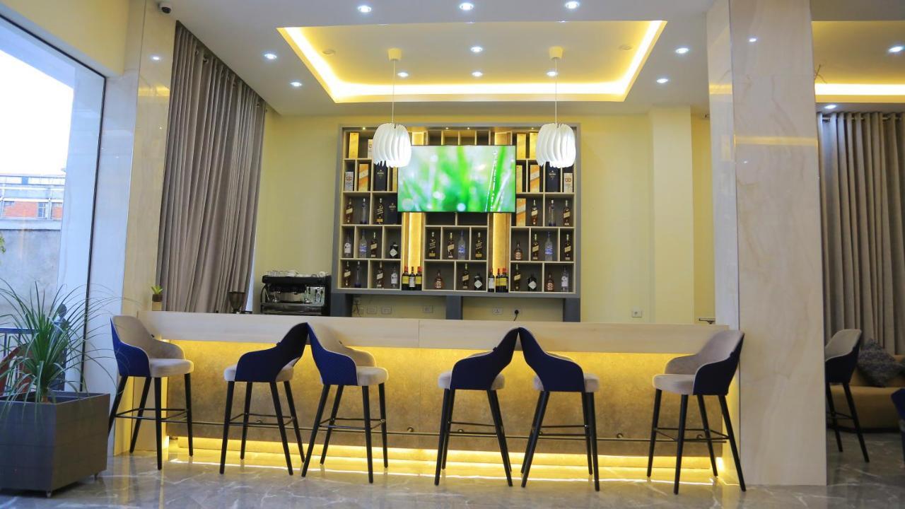 Triple E Hotel And Spa Addis Ababa Dış mekan fotoğraf